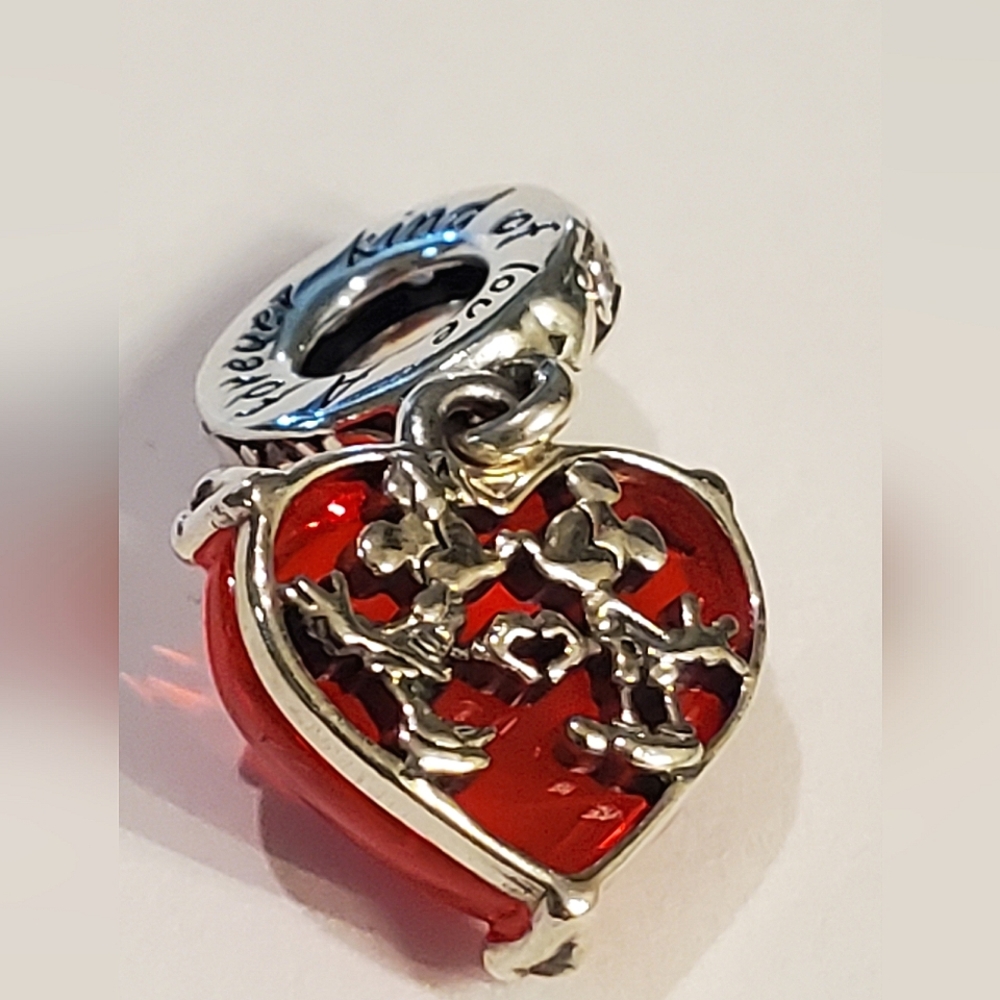 Authentic NEW Pandora Disney Mickey & Minnie Mouse Kiss Red Murano Glass Dangle - Picture 2 of 9
